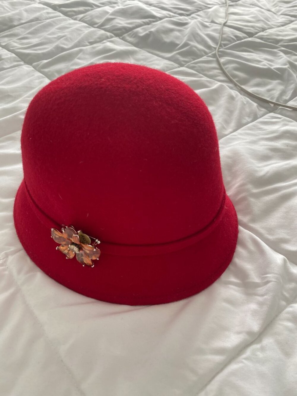 Brooch - Picture 2 of 2